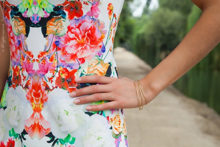 Floral Dress Gold Bracelt