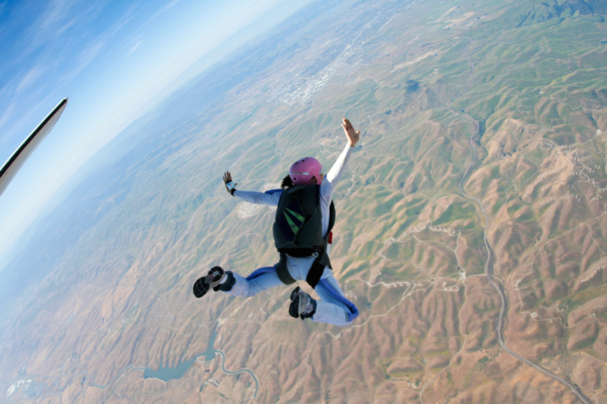 How fast does a skydiver fall?