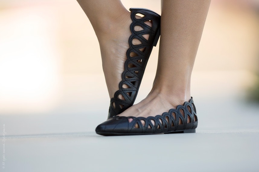 Stylishlyme Fashion Blogger - Black Cutout Flats