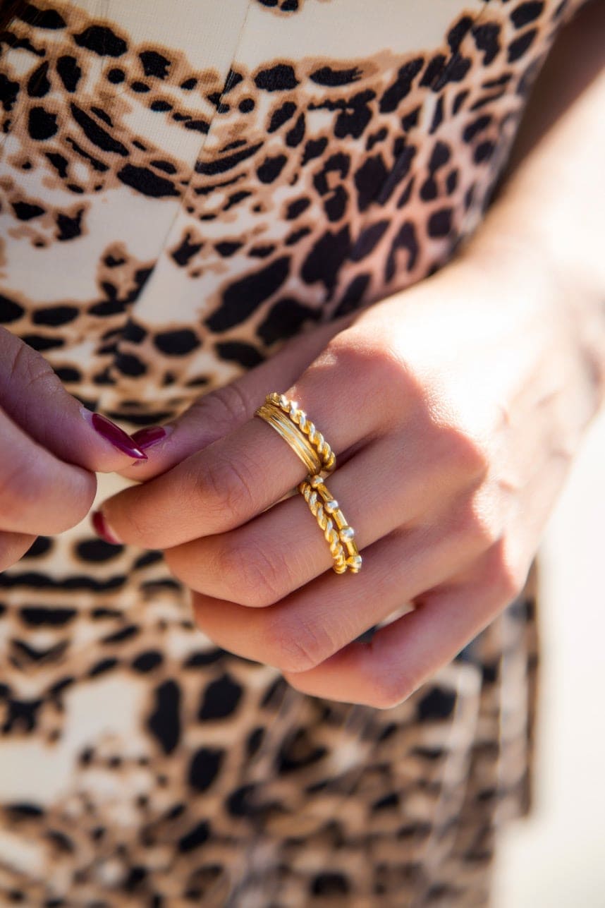 4 stacked gold rings - stylishlyme