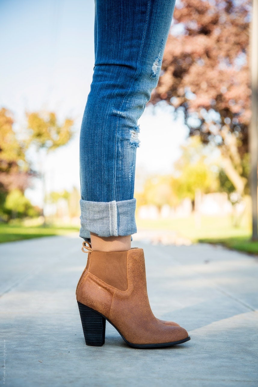 Shoes Booties Booties Buffalo Booties brown-gold-colored casual look 