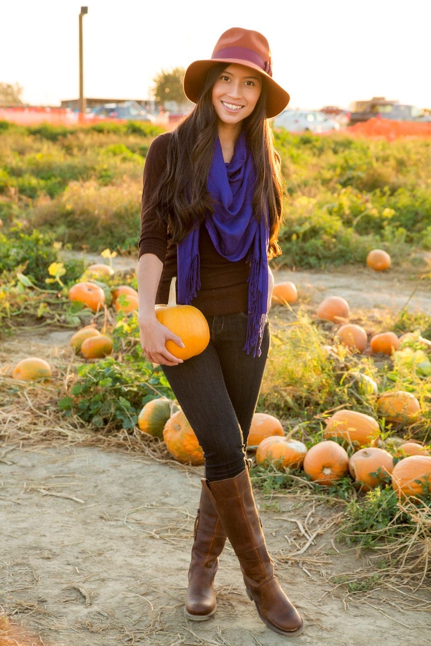 Happy Halloween! Fall Pumpkin Patch Outfit