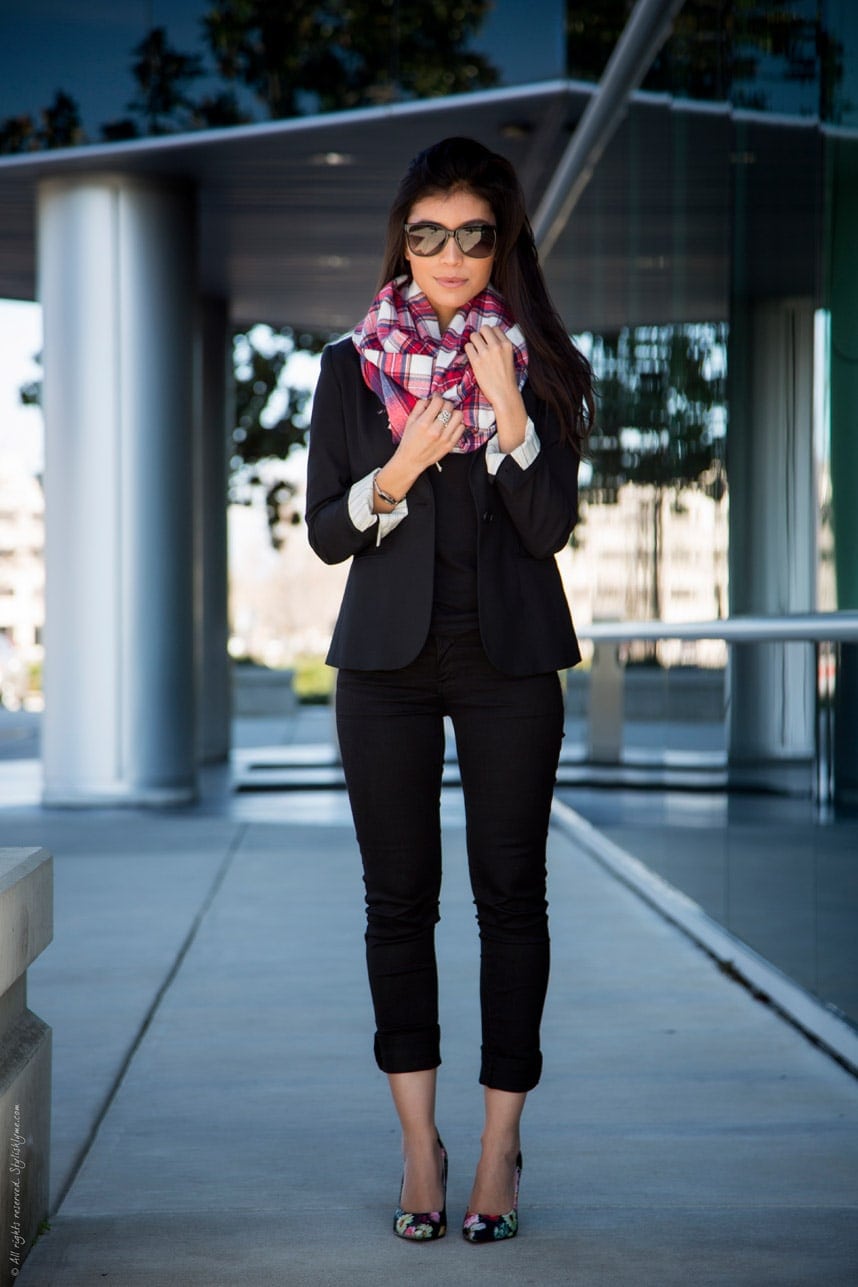 minimal black outfit plaid scarf - Stylishlyme