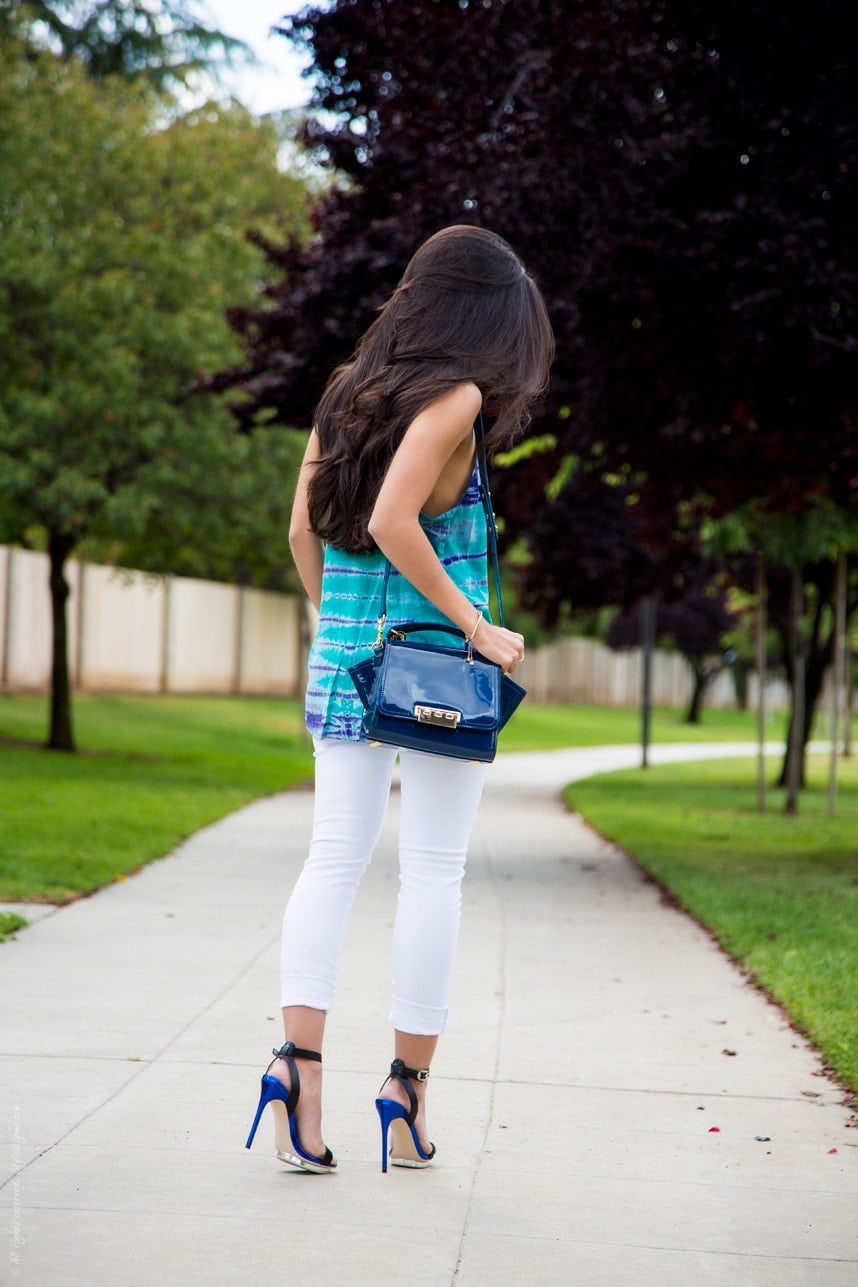 Blue and White Spring Outfit - Stylishlyme.com