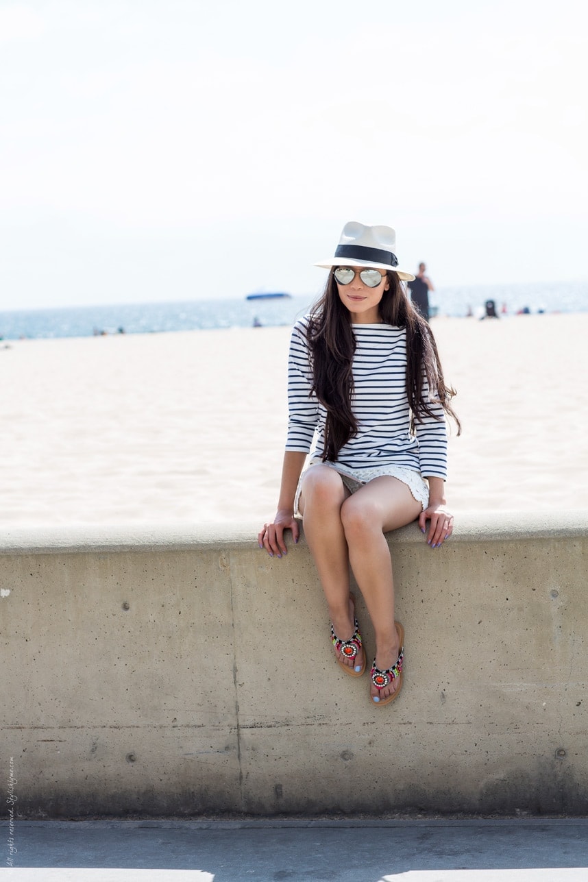 Cute Summer Beach Stripes Outfit - Stylishlyme.com