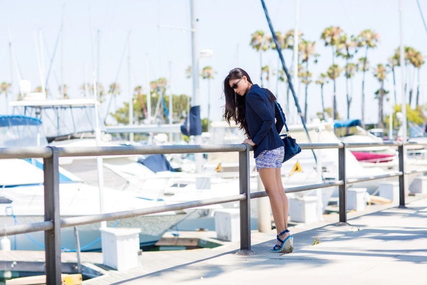 Navy and White Summer Outfit - Stylishlyme.com