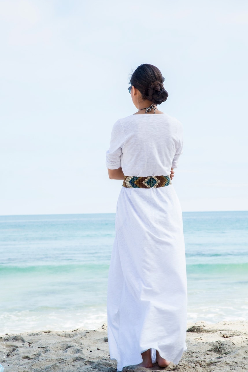 Simple White Maxi Dress to wear as a beach coverup - Stylishlyme.com