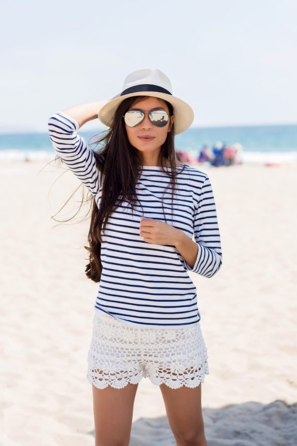 40+ Outfits with Hats: How to Wear a Hat with Ease & Style!