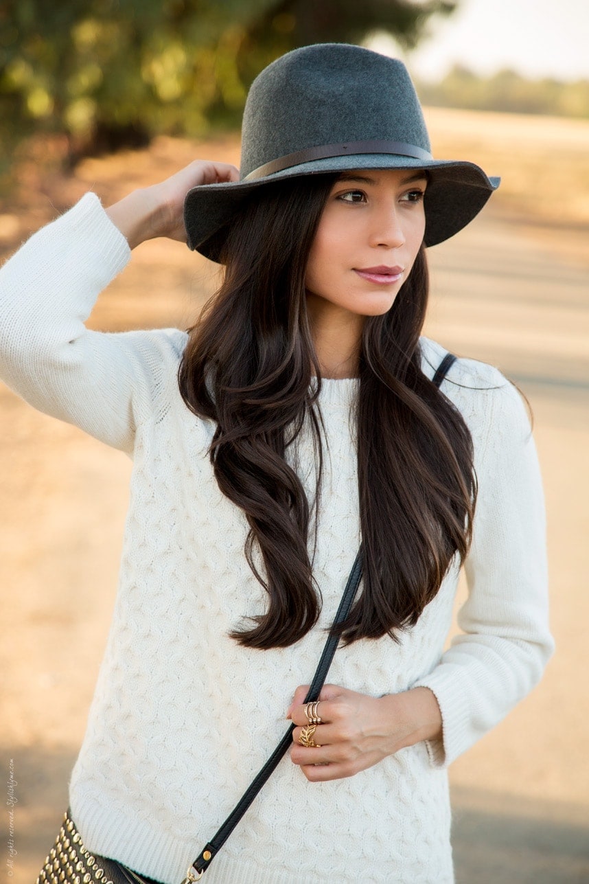 Gray wool fall hat - Visit Stylishlyme.com for more outfit inspiration and style tips