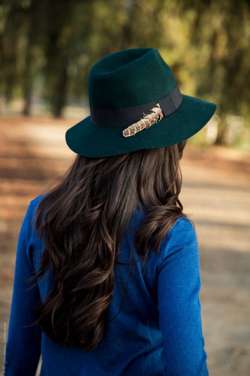 Fall green hat and navy sweater - Visit Stylishlyme.com for more outfit inspiration and style tips