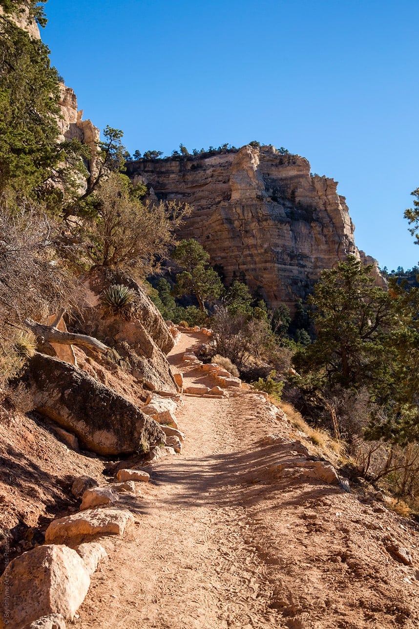 hiking path - Grand canyon - stylishlyme.com