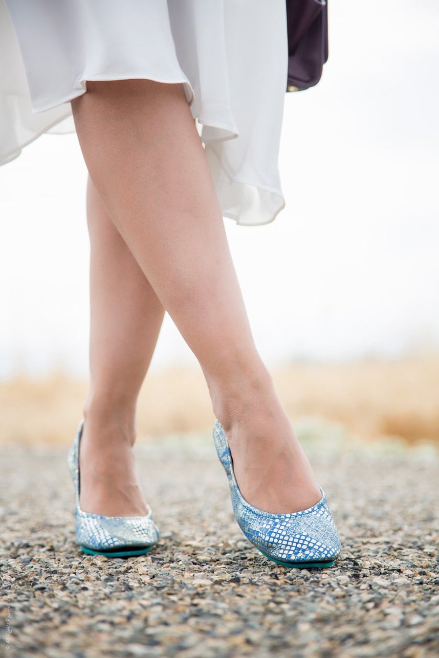 Blue and gold metallic flats - summer outfit