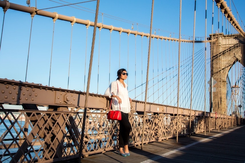 Walk Brooklyn Bridge New York-Visit Stylishlyme.com to view more photos from the Brooklyn Bridge 