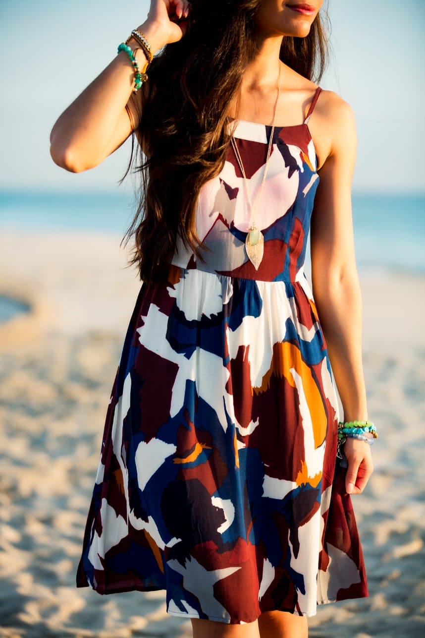 A dress to wear to the beach- Visit Stylishlyme.com to view more pics and read some beach fashion tips!