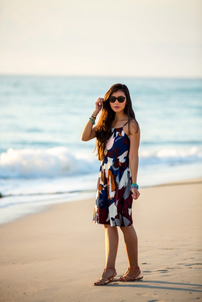 Beach Fashion Style Tips & Outfit Inspiration