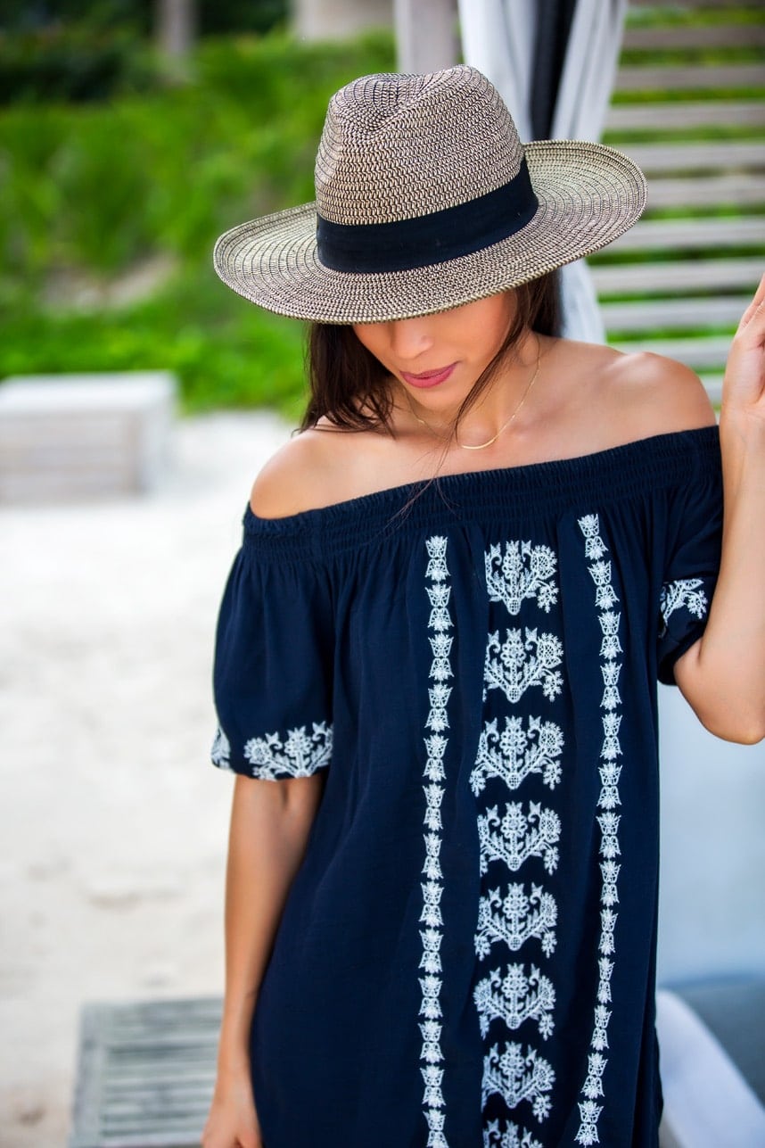cute off the shoulder dress for the beach - Visit Stylishlyme.com to view more cute outfit photos and pin your favorite beach photo