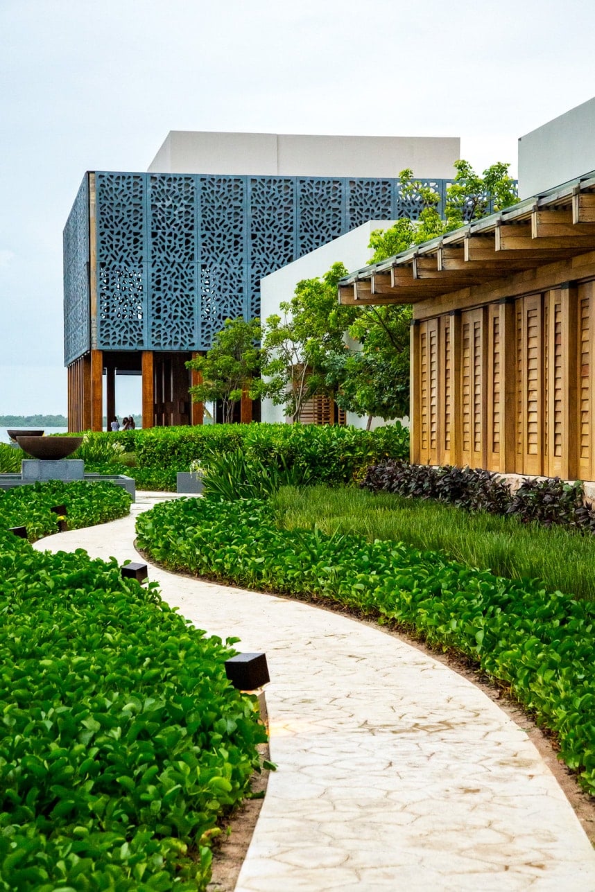 nizuc resort and spa - This resort in Cancun Mexico looks amazing! Saving it for when we get to go! Great photos of the property!