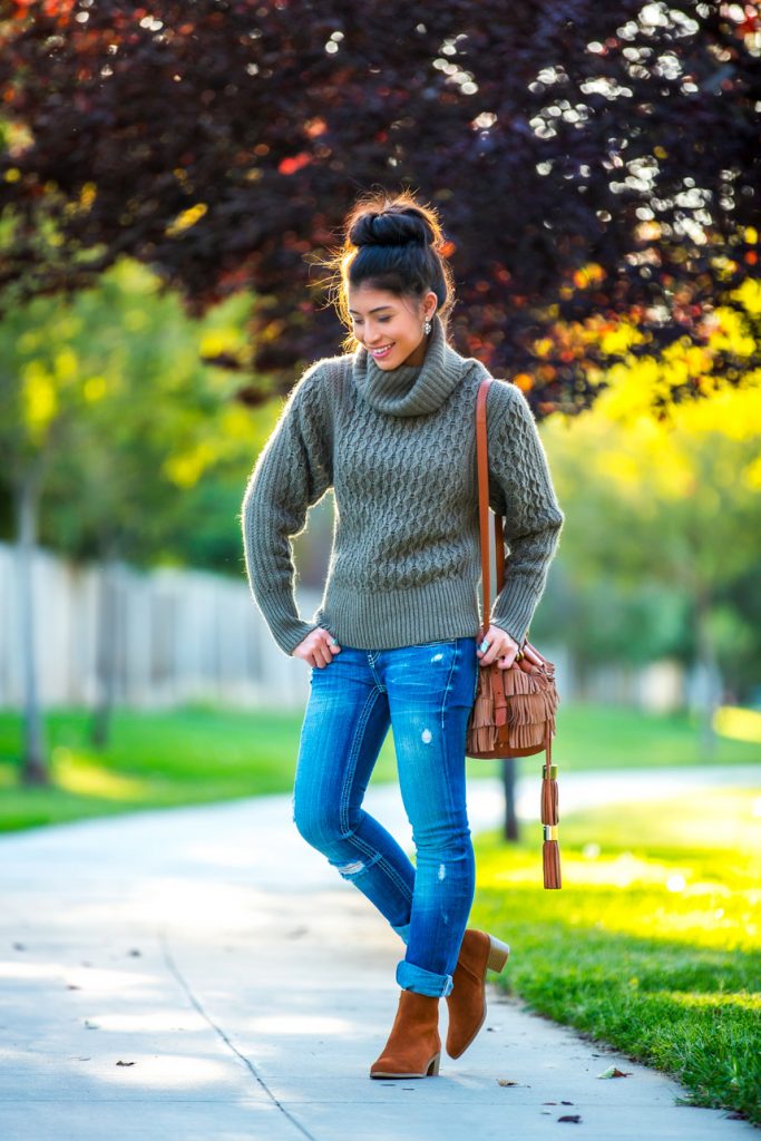 cute fall outfit - Loving this cute fall outfit! The boots and the sweater are my favorite, great outfit inspiration for fall!