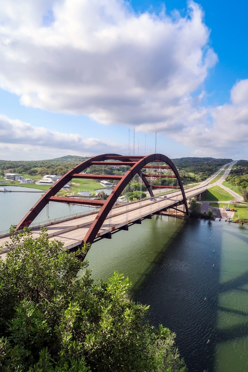 360 Bridge Austin - The 4 Must Have Items for a Cute Summer Outfit