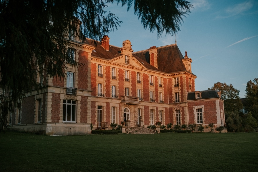 The Top 13 to Consider When Planning a Destination Wedding - What I Learned! (Planning a wedding at a chateau)