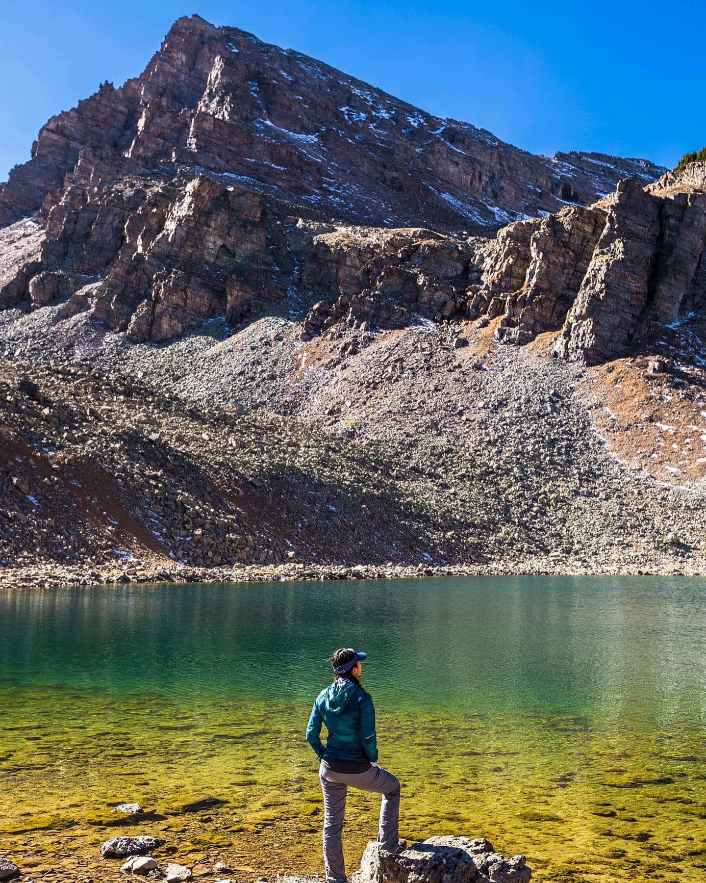 Let the 2021 adventure begin! Swipe to see a video of this gorgeous alpine lake! 😍 (this was one of the only trips we took in 2020. the main activity was long mountain hikes)  I am so excited for this year! I signed up for my first triathlon!! Exactly 100 days to race day! I’m doing a half Ironman in Galveston, Texas on April 11th! Wish me luck on my training!  What are you looking forward to this year?! 
.
.
.
.
#coloradophotography #coloradohiking #cathedrallake #outdooradventures #usatravel #hikecolorado #alpinelake #mountainscapes #mountainviews #tlpics #womenwhohike #naturephotograpy #naturelover #naturegeography #bestphotos